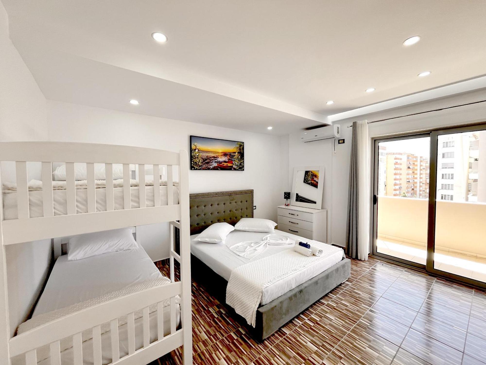 Kam Apartments In The City Center Vlorë 외부 사진